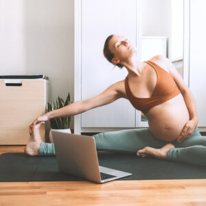 Saibas quais são os benefícios de praticar exercícios da gravidez.